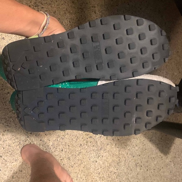 Undercover x Wmns Daybreak ‘Lucky Green’ - Picture 7 of 7